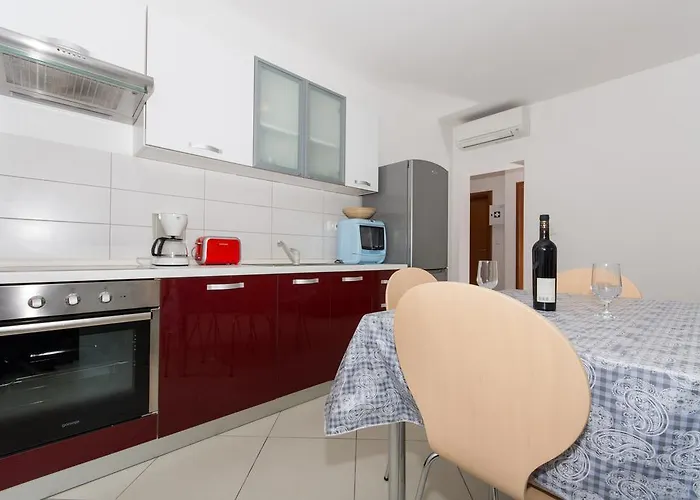 דירה Lara Iva *
