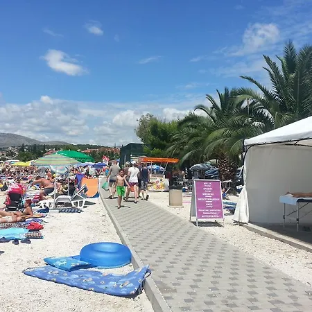Lara Iva Трогир